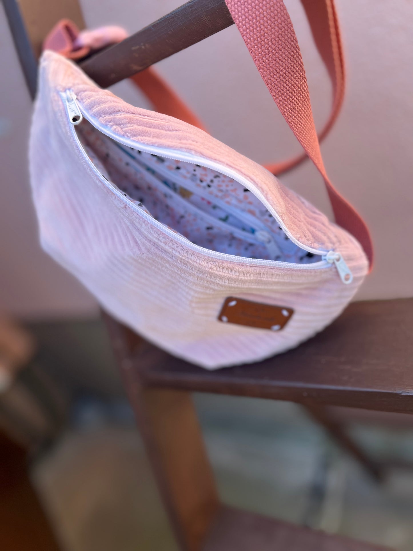 Bauchtasche Cord pink groß