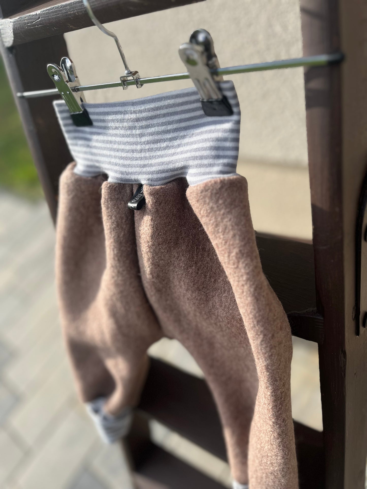 Walkhose beige Größe 86